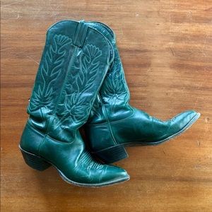 🌟SOLD🌟Emerald Green leather cowgirl boots